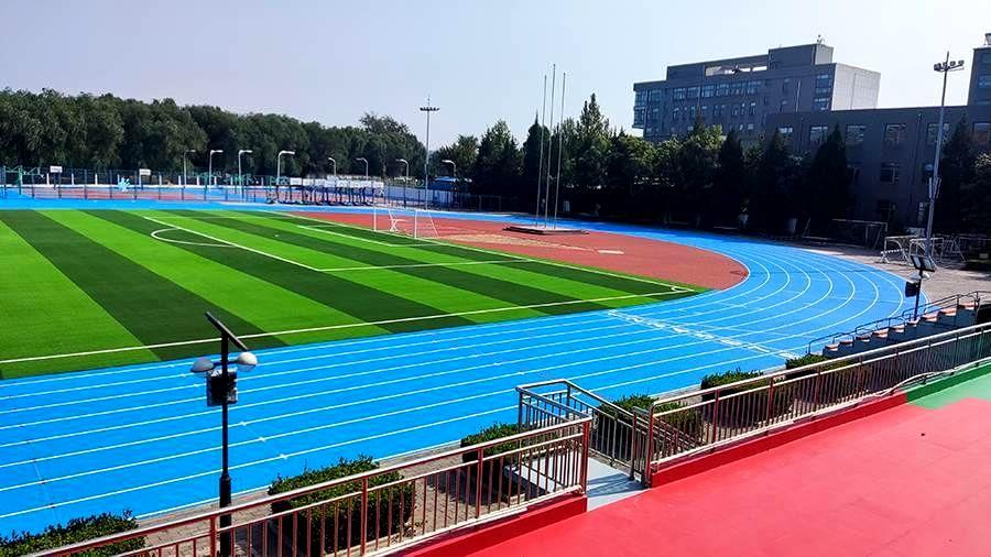 泰国拉廊府体育场与北京师范大学良乡附属中学田径场顺利竣工